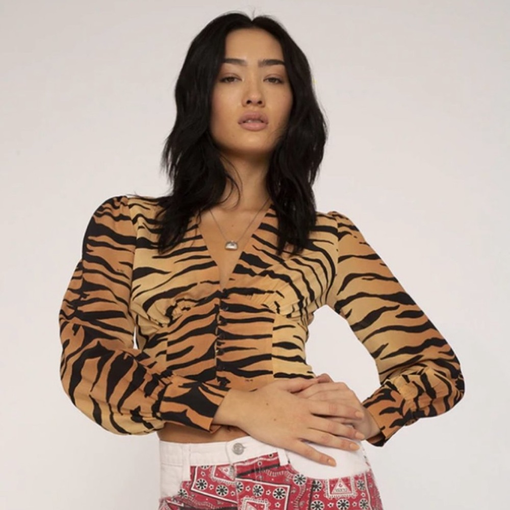 Réalisation Par Kaia Top